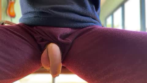 Snapshot of c0ckneeds3hands chatting on 01-14-25, 12:35 c0ckneeds3hands online show from 01-14-25, 12:35