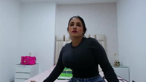 Carolina online show from 10-30-25, 03:19