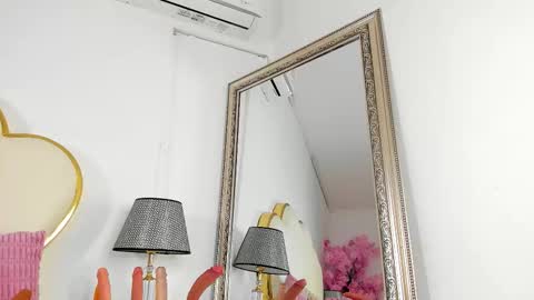 Cahitlin  online show from 10-12-25, 06:23