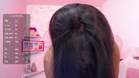 Snapshot of cailee_mansour chatting on 09-19-25, 08:20 Cailee  online show from 09-19-25, 08:20