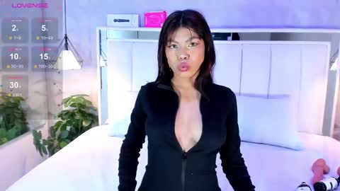 CailynBrown online show from 02-18-25, 04:37