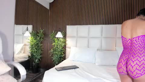 CailynBrown online show from 10-18-25, 04:59