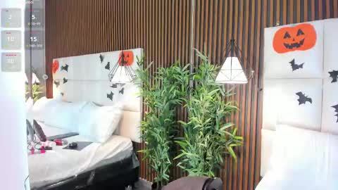 CailynBrown online show from 10-30-25, 04:47