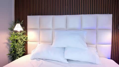 CailynBrown online show from 11-19-25, 04:12