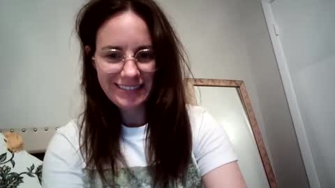 Caitie Citrine online show from 12-15-24, 02:41