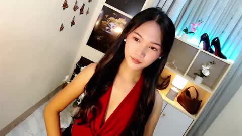 Snapshot of caitlin_x chatting on 09-13-25, 08:41 caitlin online show from 09-13-25, 08:41