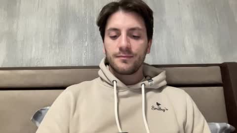 Snapshot of calciatore94 chatting on 12-30-24, 10:21 Marco online show from 12-30-24, 10:21