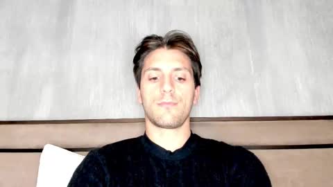 Snapshot of calciatore94 chatting on 10-28-25, 08:00 Marco online show from 10-28-25, 08:00