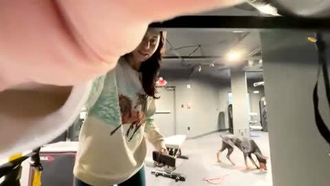 Snapshot of calicambri chatting on 12-04-25, 01:31 The Cali Cambri online show from 12-04-25, 01:31