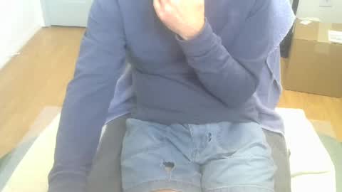 Snapshot of califun4u chatting on 12-24-24, 10:17 califun4u online show from 12-24-24, 10:17