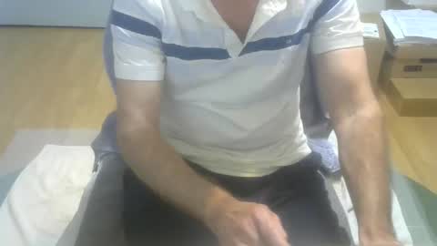 Snapshot of califun4u chatting on 01-23-25, 02:02 califun4u online show from 01-23-25, 02:02