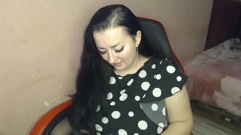 Snapshot of call_me_shaya chatting on 12-13-24, 02:27 Shaya online show from 12-13-24, 02:27