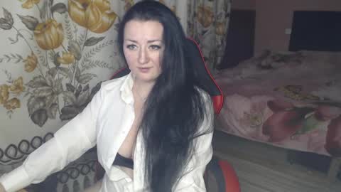 Snapshot of call_me_shaya chatting on 02-20-25, 05:51 Shaya online show from 02-20-25, 05:51