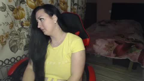 Snapshot of call_me_shaya chatting on 03-07-25, 04:44 Shaya online show from 03-07-25, 04:44