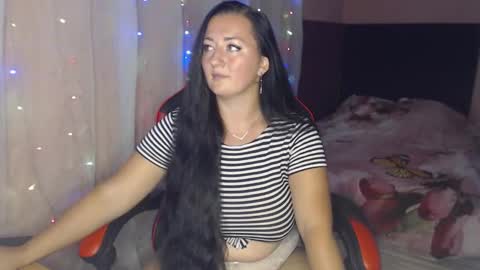 Snapshot of call_me_shaya chatting on 09-18-25, 03:47 Shaya online show from 09-18-25, 03:47