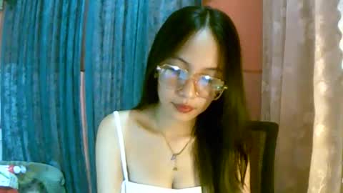 Freya online show from 10-12-25, 04:55