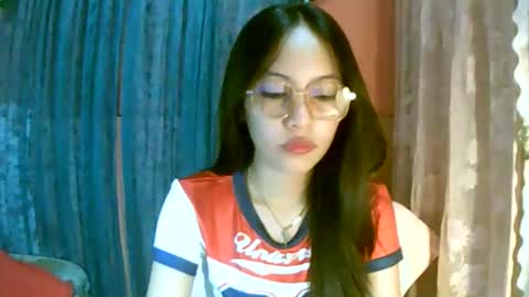 Freya online show from 10-22-25, 03:29