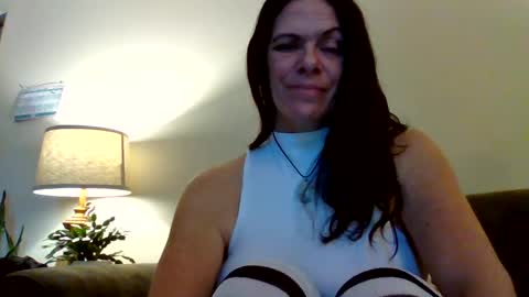 Snapshot of calli_girl420 chatting on 01-26-25, 09:29 Calli online show from 01-26-25, 09:29