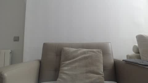 Snapshot of callme_kim chatting on 02-06-25, 11:54 callme_kim online show from 02-06-25, 11:54