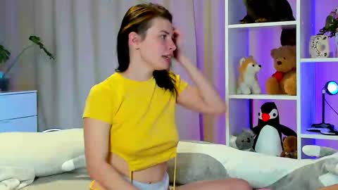 Snapshot of callmetori chatting on 12-03-24, 10:50 Frida online show from 12-03-24, 10:50