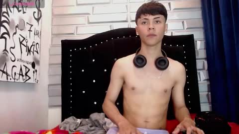 Snapshot of callum_77 chatting on 02-12-25, 08:07 CALLUM online show from 02-12-25, 08:07