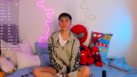 Snapshot of callum_77 chatting on 09-11-25, 04:12 CALLUM online show from 09-11-25, 04:12