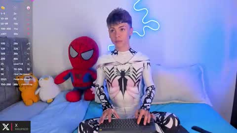 Snapshot of callum_77 chatting on 11-05-25, 05:07 CALLUM online show from 11-05-25, 05:07