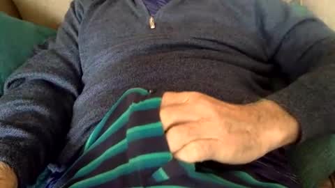 Snapshot of calred22 chatting on 09-18-25, 01:13 SunnyBoy online show from 09-18-25, 01:13