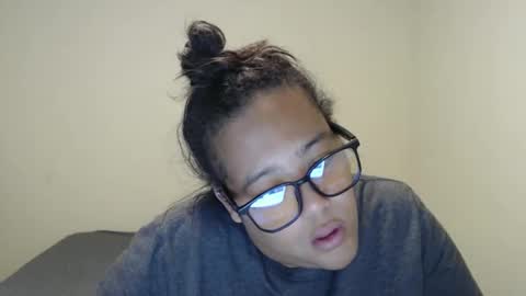 camzxoxox online show from 10-17-25, 12:36