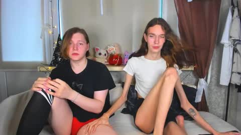 Snapshot of calvin_kevin_grem chatting on 10-23-25, 11:42 Calvin Kevin Grem online show from 10-23-25, 11:42