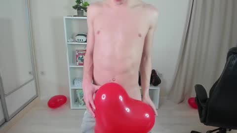 Snapshot of calvin_loves_you chatting on 02-15-25, 10:10 Hey I am Calvin  online show from 02-15-25, 10:10