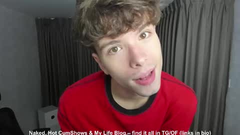 Snapshot of calvin_loves_you chatting on 10-10-25, 02:16 Hey I am Calvin  online show from 10-10-25, 02:16