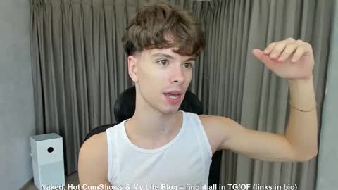 Hey I am Calvin  online show from 11-23-25, 07:08