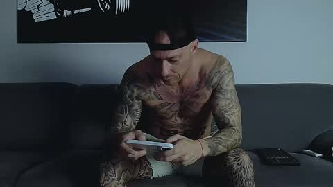 Calvin  online show from 09-10-25, 09:59