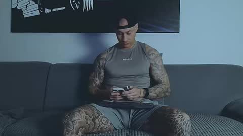 Calvin  online show from 02-11-26, 07:24