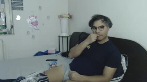 Calvinjohnlad online show from 12-05-25, 06:04