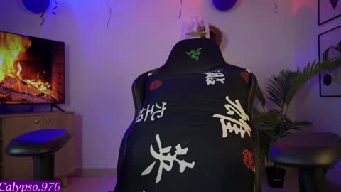 Calypso and Kayla online show from 01-14-25, 03:53