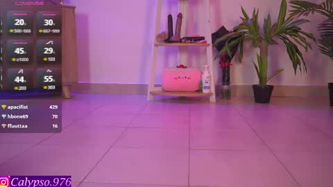 Calypso and Kayla online show from 02-18-25, 09:42