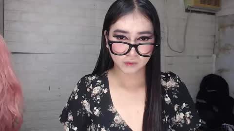 camela_star online show from 10-10-25, 12:31