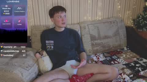 Snapshot of cameron_crowly chatting on 12-14-24, 08:23 Cameron online show from 12-14-24, 08:23