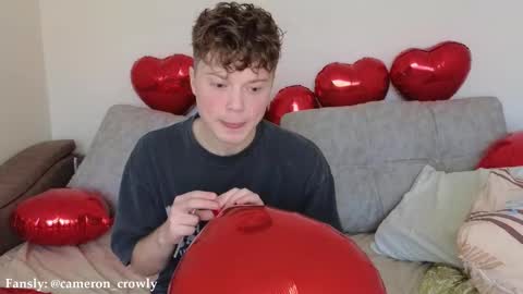 Snapshot of cameron_crowly chatting on 02-13-25, 09:09 Cameron online show from 02-13-25, 09:09