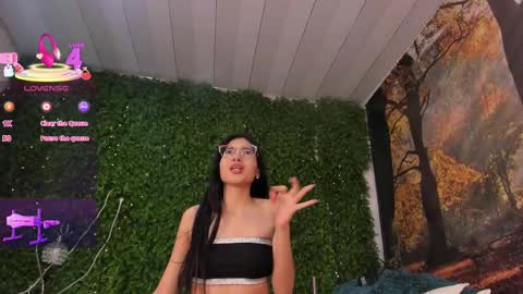 Snapshot of cameron_cutee chatting on 02-13-25, 03:24 Cameron Cutee online show from 02-13-25, 03:24
