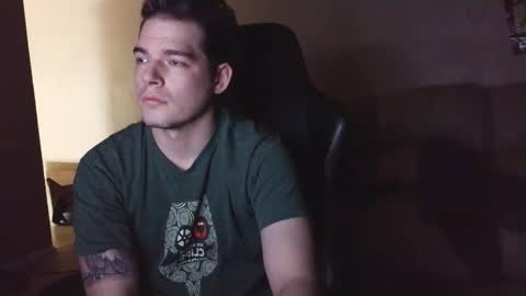 Snapshot of camerondt chatting on 12-03-25, 06:21 camerondt online show from 12-03-25, 06:21