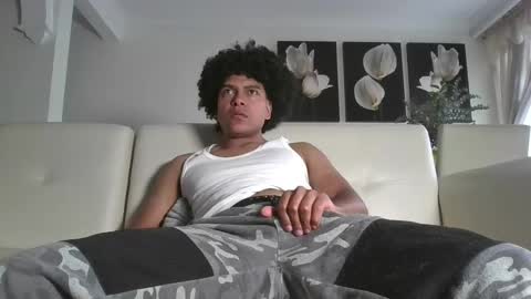 Stiven online show from 10-26-25, 07:53