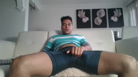 Stiven online show from 12-04-25, 04:38