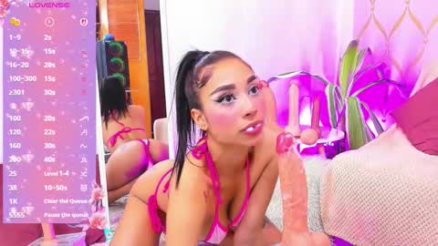 Camila online show from 10-23-25, 02:11