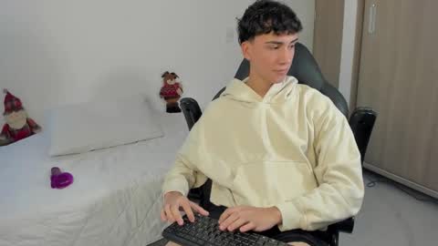 Camilo online show from 12-04-25, 07:00