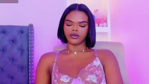 camiestrada online show from 10-31-25, 08:32