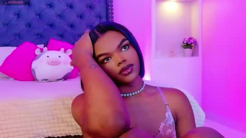 camiestrada online show from 11-10-25, 02:54