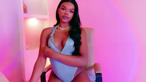 camiestrada online show from 03-02-26, 09:21